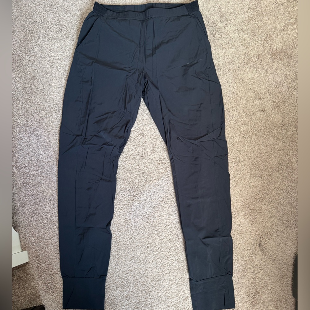Size M Black Nike Running Pants